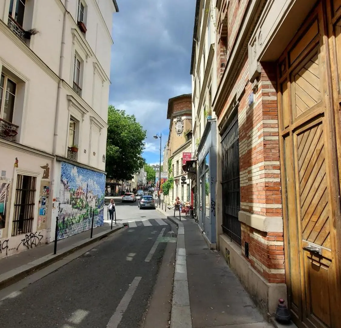 Bed & Breakfast Une Chambre A Paris 20Eme Avec Un Petit Jardin Frankrig